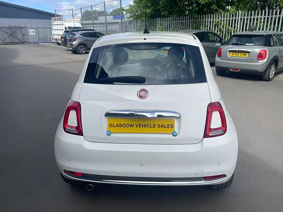 Used 2019 Fiat 500 Lounge 3dr White - Interior and Exterior details 5