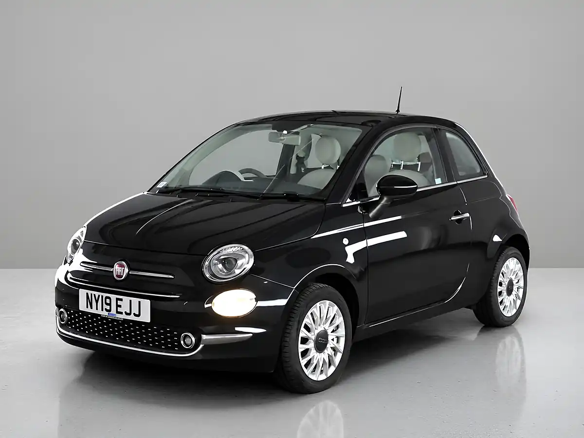 Used 2019 Fiat 500 Lounge Black - Interior and Exterior details 3