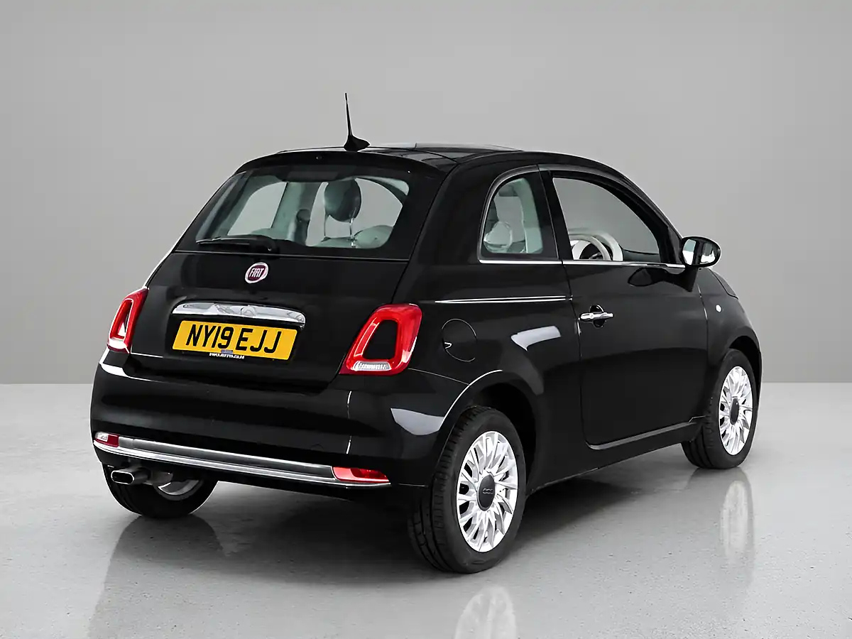 Used 2019 Fiat 500 Lounge Black - Interior and Exterior details 5