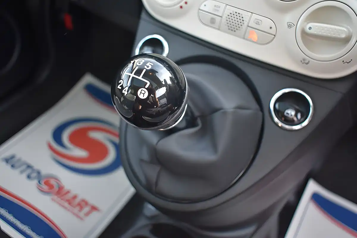 Used 2019 Fiat 500 Lounge Black - Interior and Exterior details 15