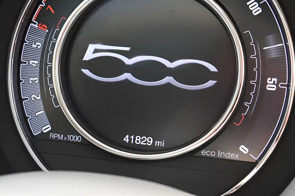 Used 2019 Fiat 500 Lounge Black - Interior and Exterior details 20