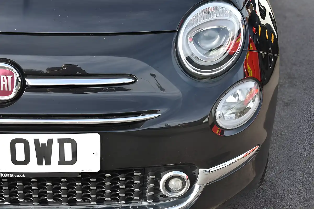 Used 2019 Fiat 500 Lounge Black - Interior and Exterior details 8