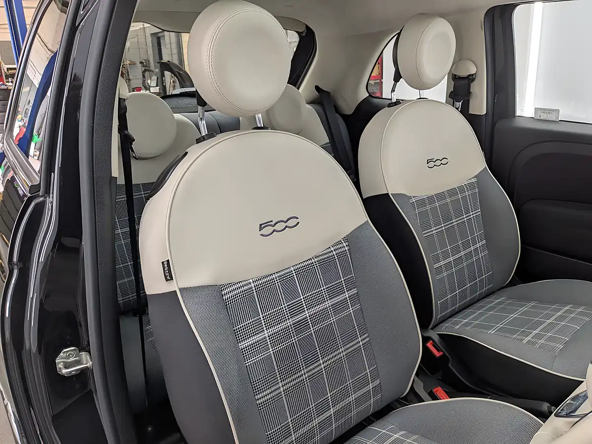 Used 2019 Fiat 500 Lounge Black - Interior and Exterior details 19