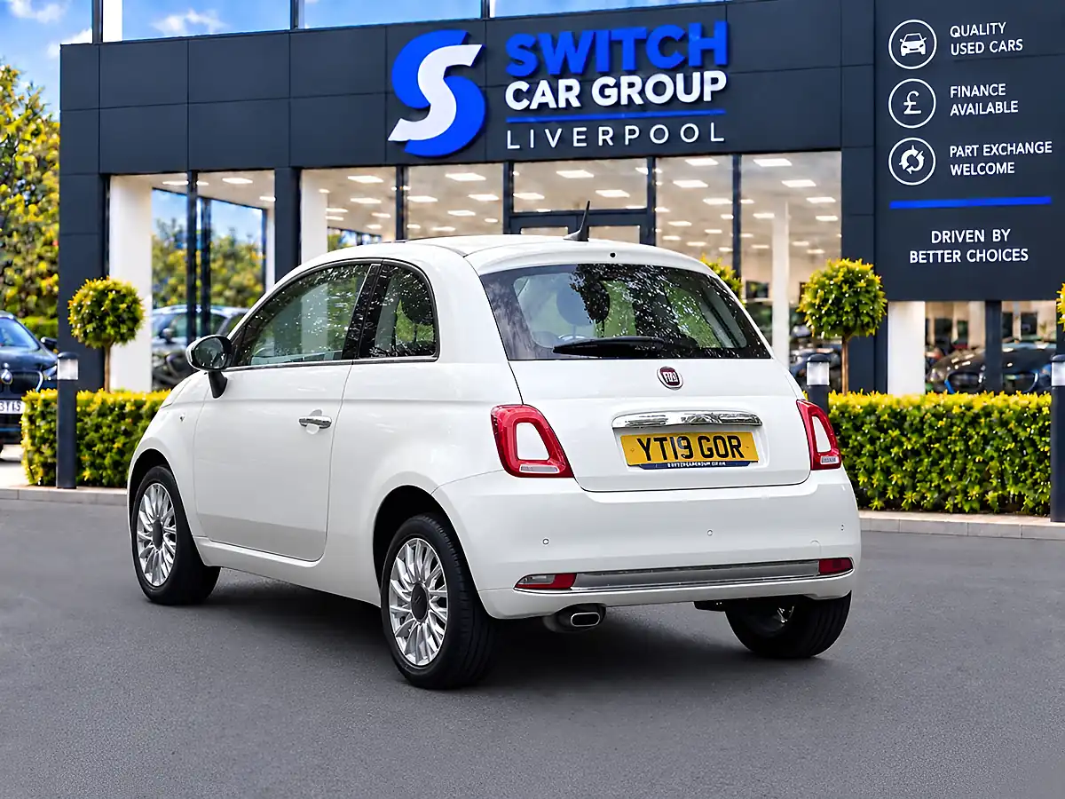 Used 2019 Fiat 500 Lounge Bossa Nova White - Interior and Exterior details 10