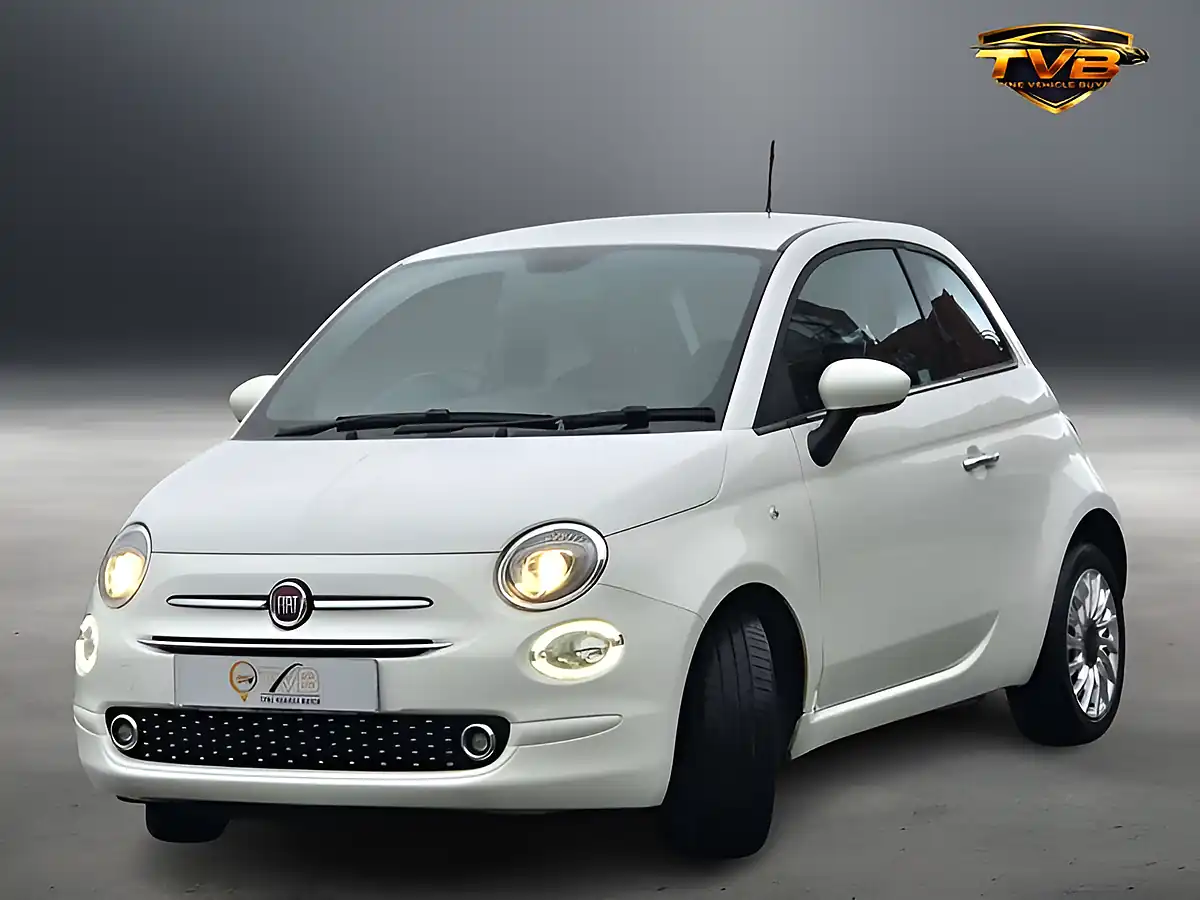 Used 2019 Fiat 500 Lounge Bossa Nova White - Interior and Exterior details 8
