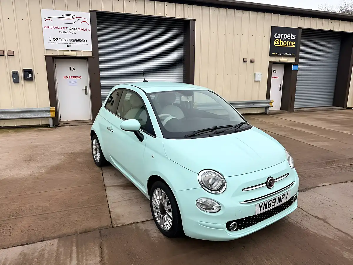 Used 2019 Fiat 500 Lounge Green - Interior and Exterior details 2