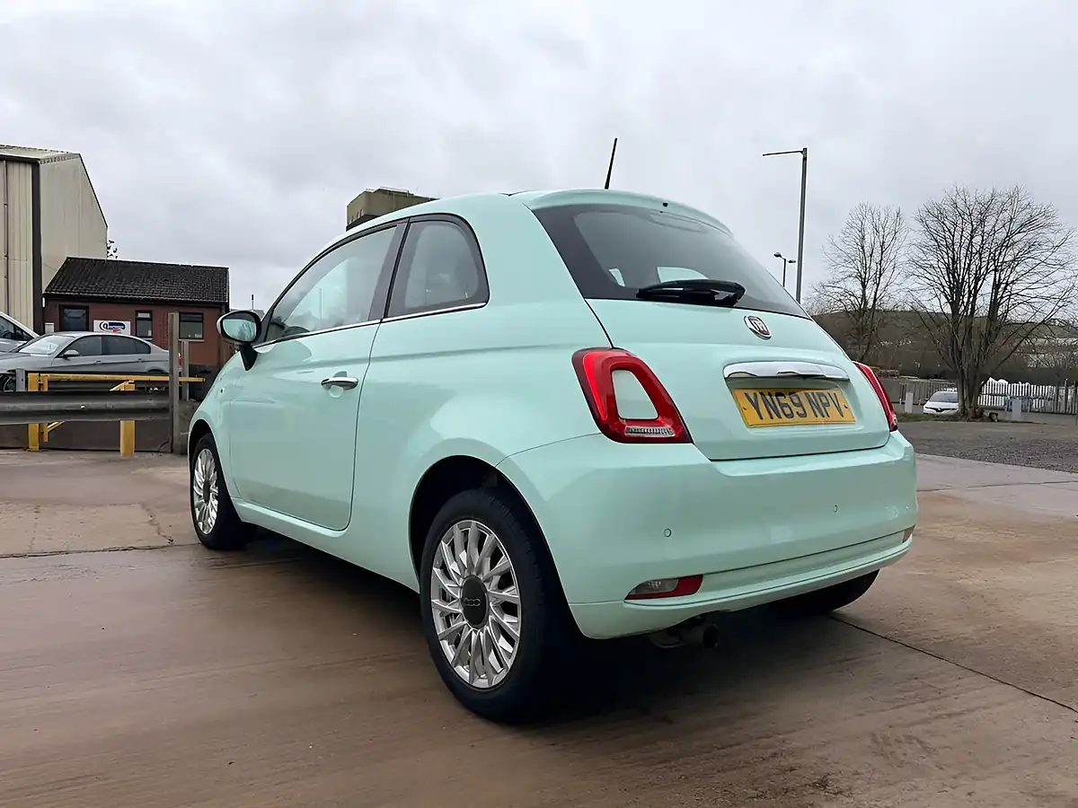 Used 2019 Fiat 500 Lounge Green - Interior and Exterior details 6