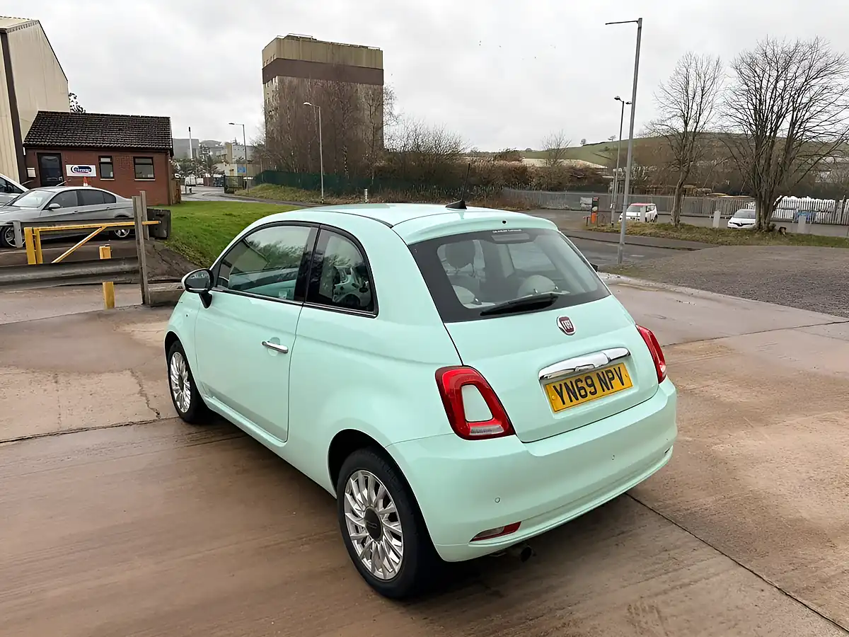 Used 2019 Fiat 500 Lounge Green - Interior and Exterior details 7