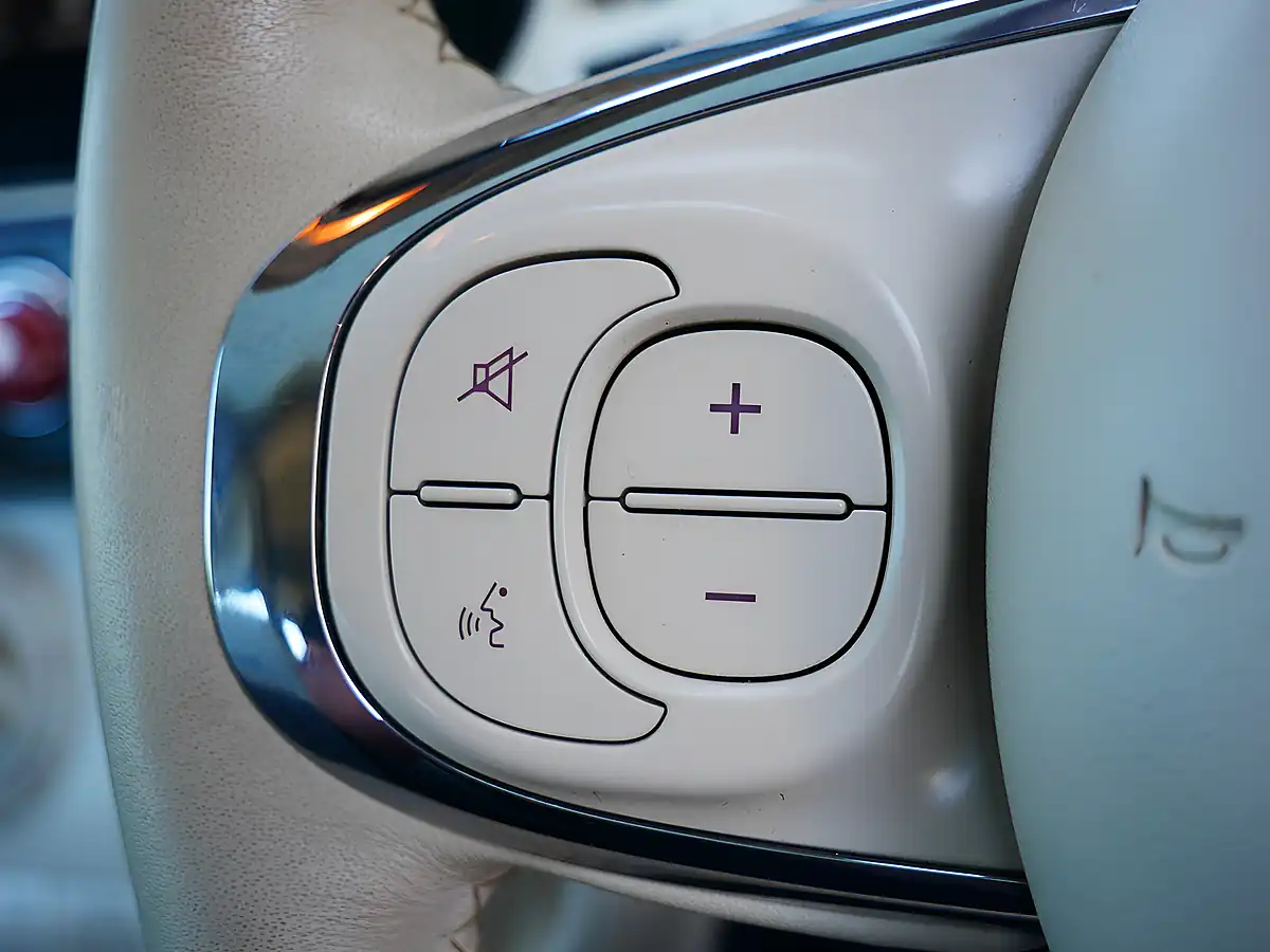 Used 2019 Fiat 500 Lounge Groove Metal Grey - Interior and Exterior details 16