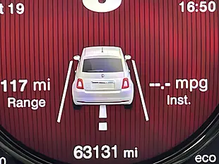 Used 2019 Fiat 500 Lounge Pasodoble Red - Interior and Exterior details 17
