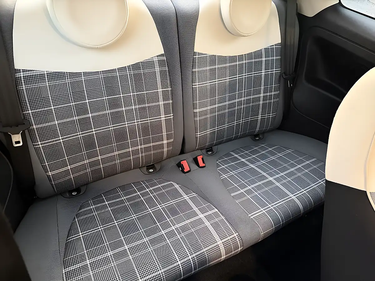 Used 2019 Fiat 500 Lounge Red - Interior and Exterior details 12