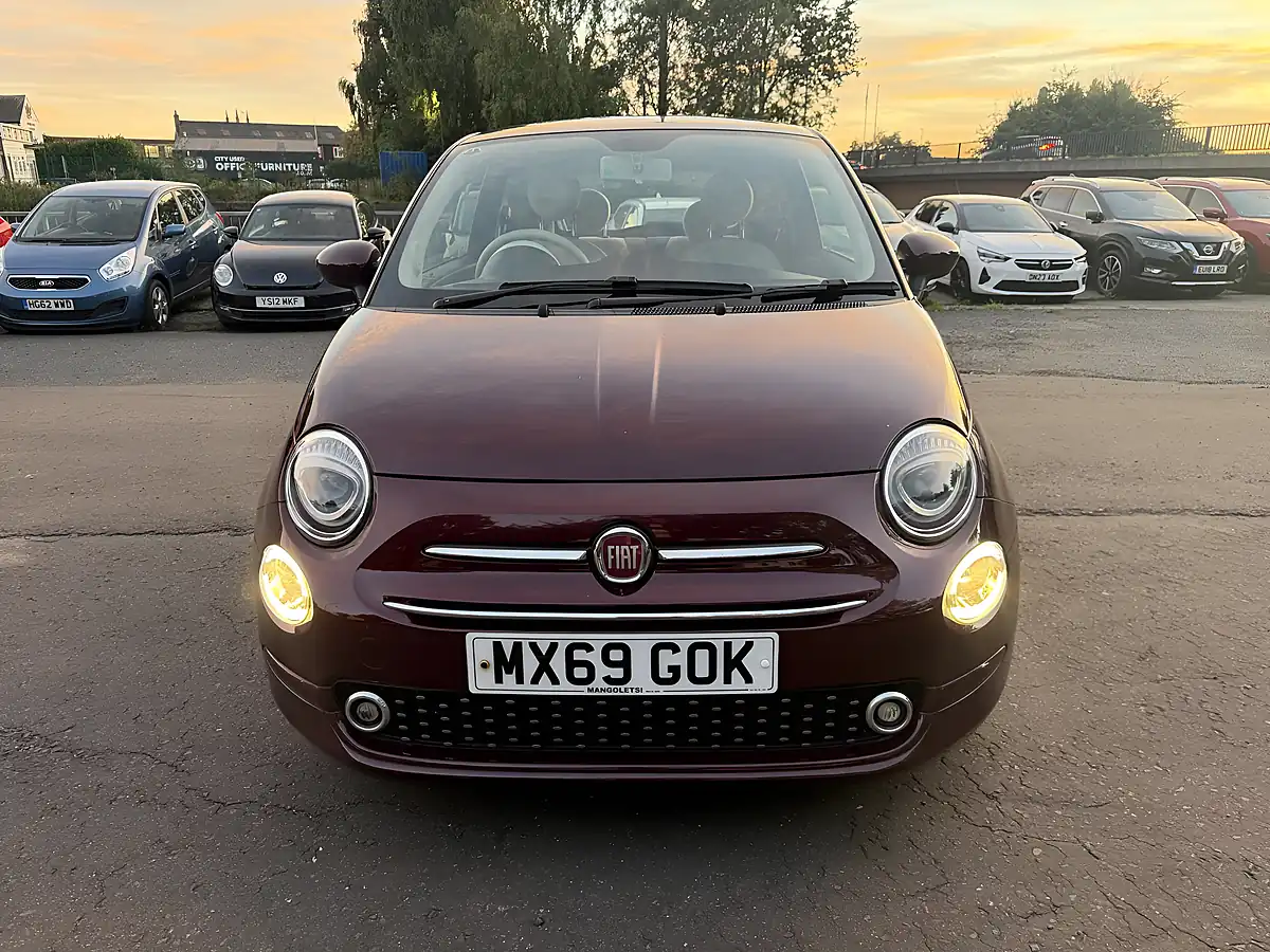 Used 2019 Fiat 500 Lounge Red - Interior and Exterior details 3