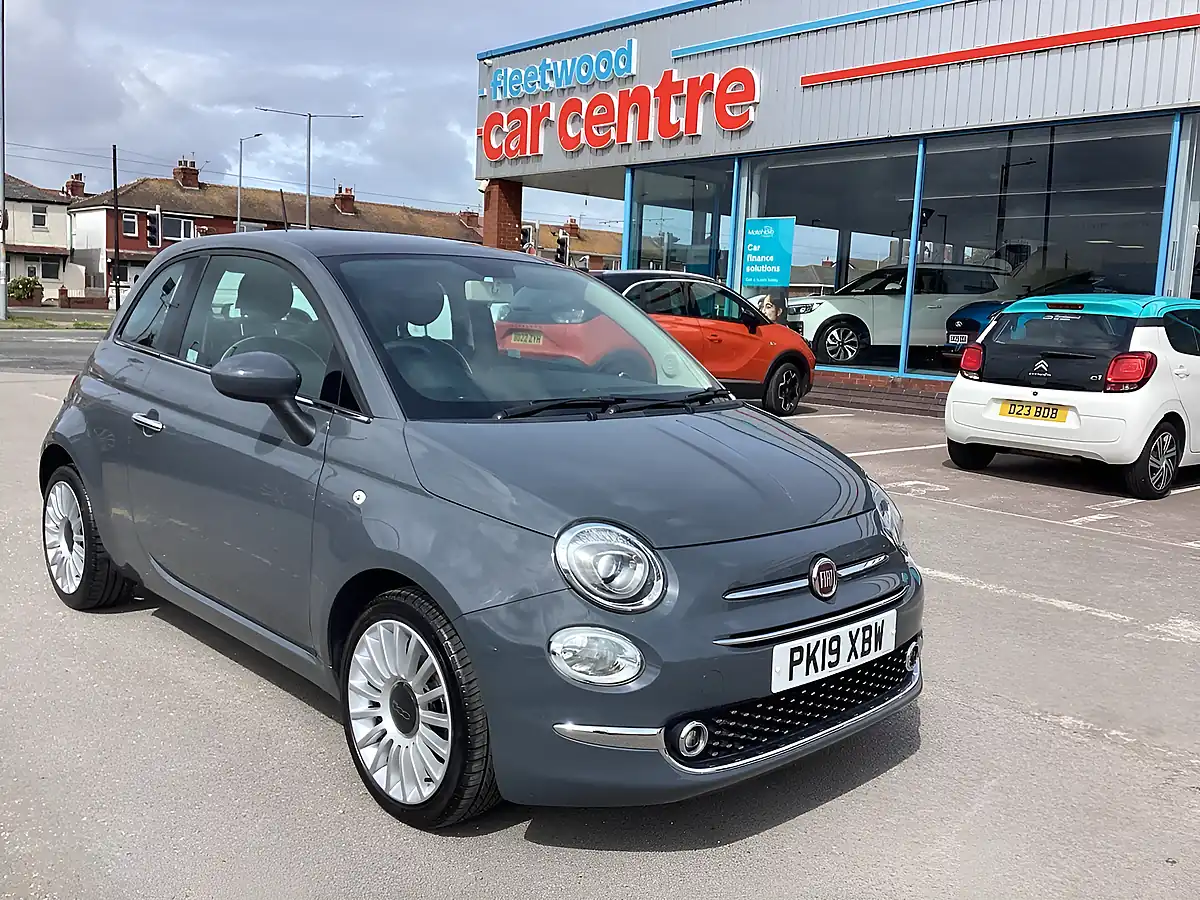 Used 2019 Fiat 500 Lounge Tech House Grey - Front View