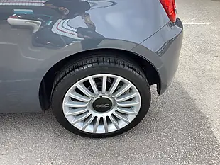 Used 2019 Fiat 500 Lounge Tech House Grey - Interior and Exterior details 16