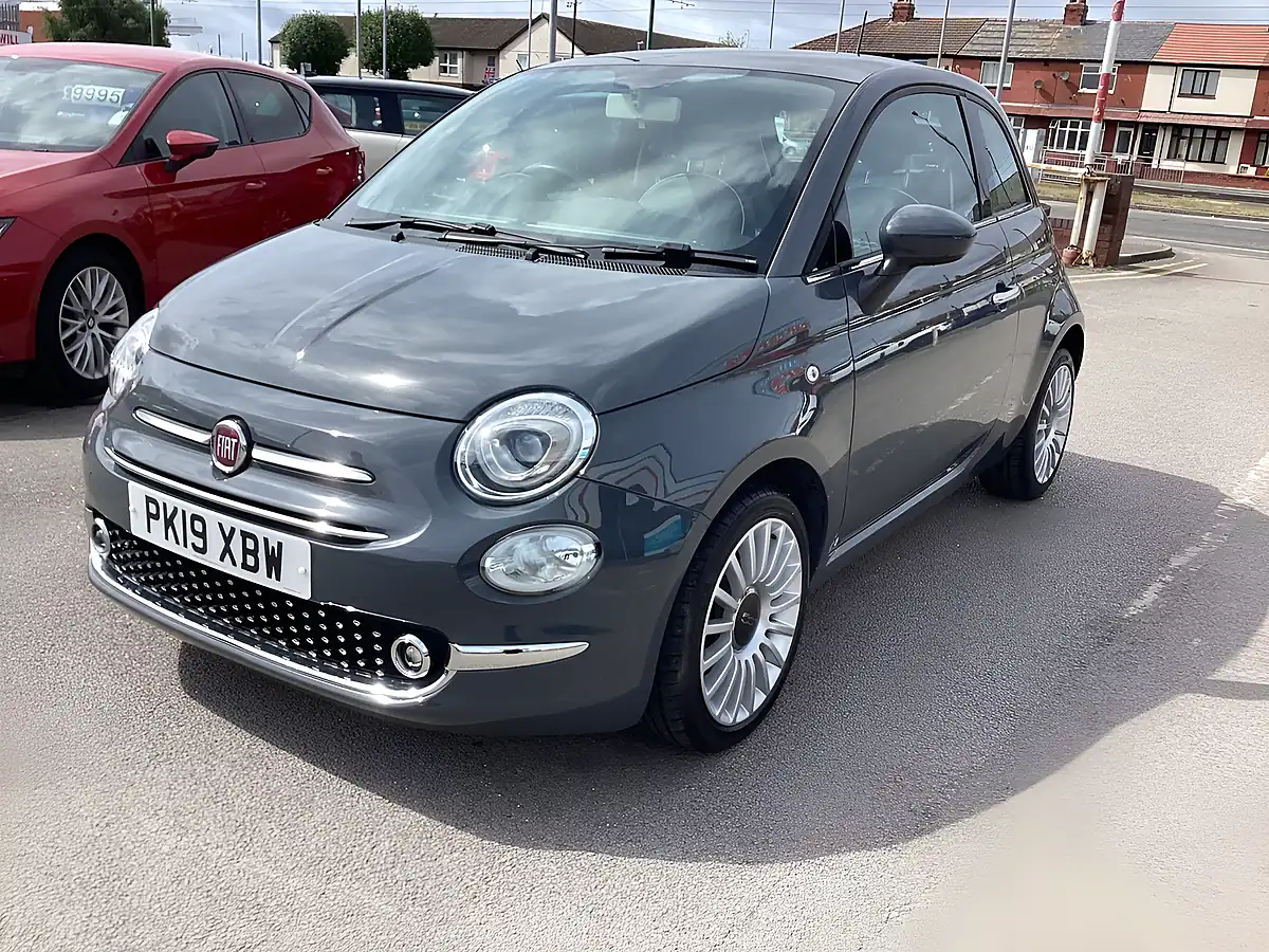 Used 2019 Fiat 500 Lounge Tech House Grey - Interior and Exterior details 3