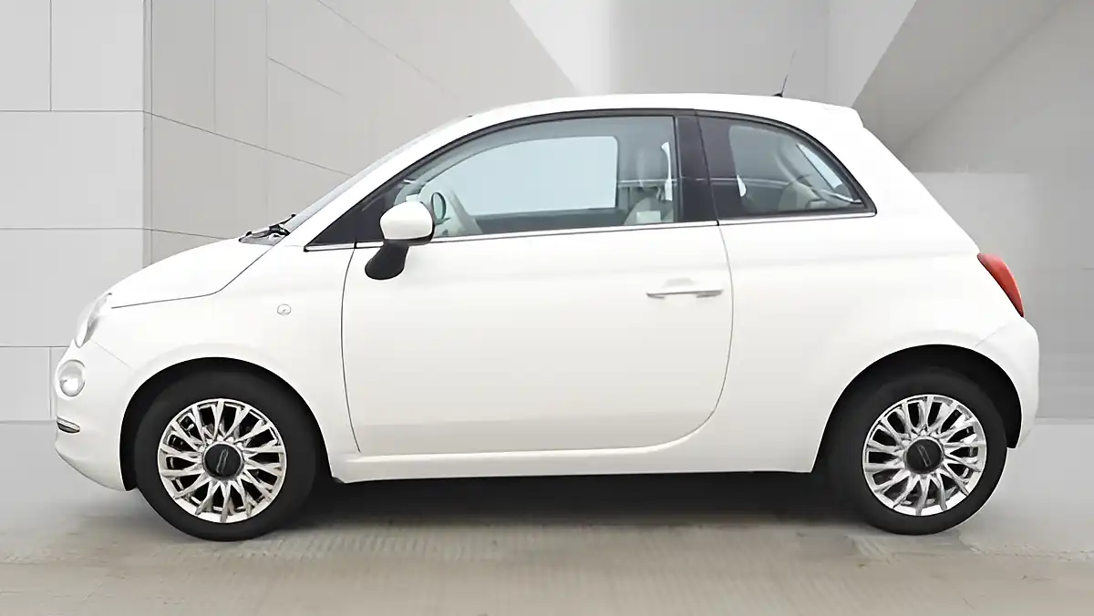 Used 2019 Fiat 500 Lounge White - Interior and Exterior details 7
