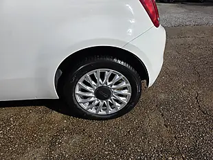 Used 2019 Fiat 500 Lounge White - Interior and Exterior details 17