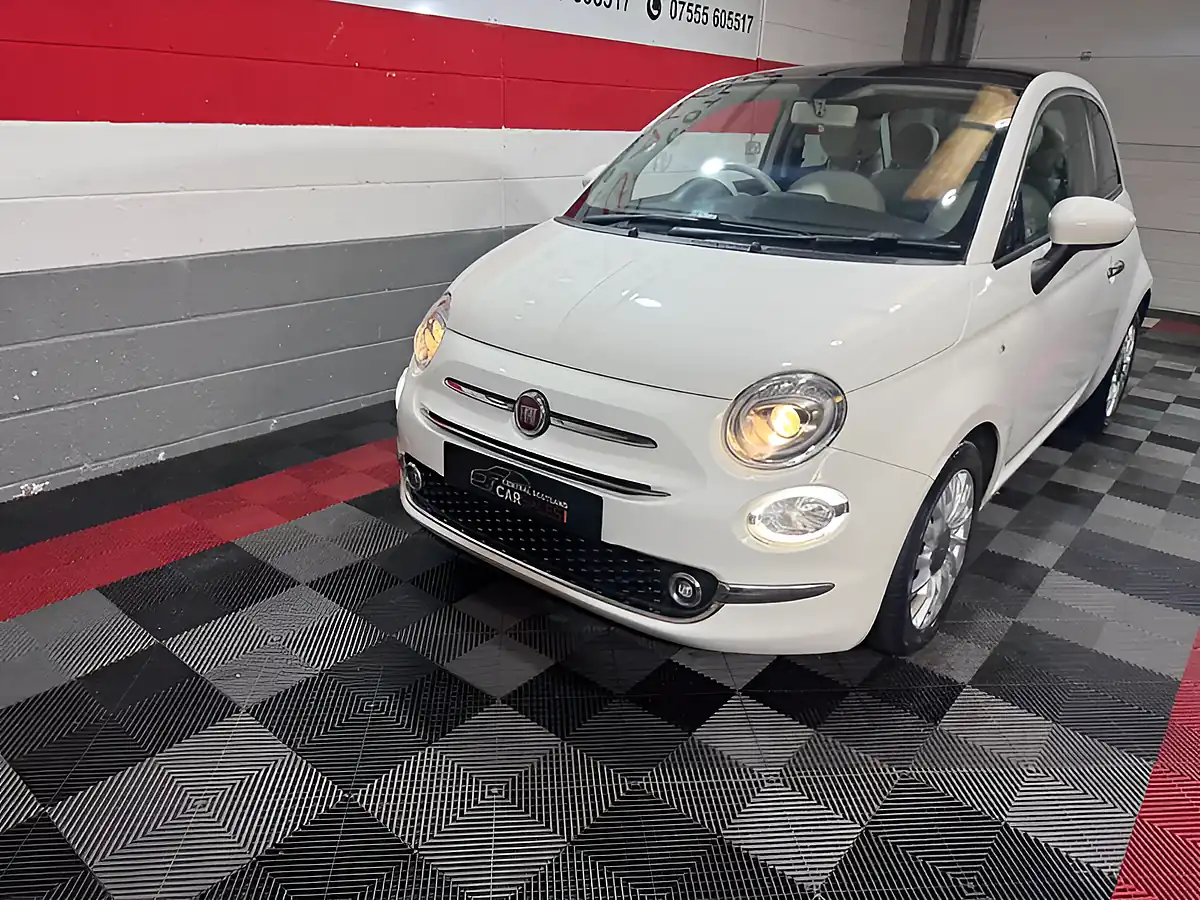 Used 2019 Fiat 500 Lounge White - Interior and Exterior details 6