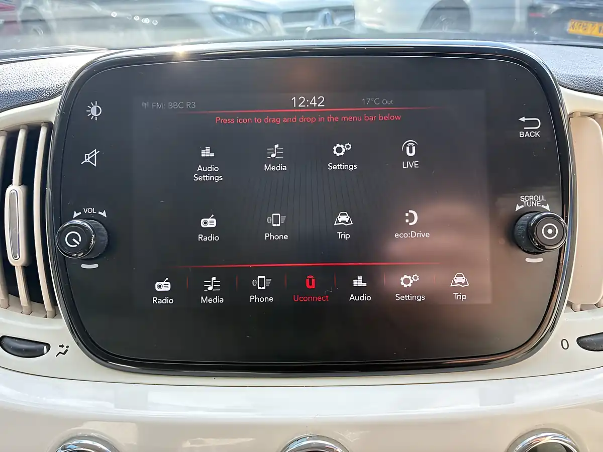 Used 2019 Fiat 500 Lounge White - Interior and Exterior details 15