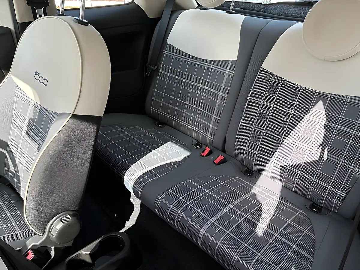 Used 2019 Fiat 500 Lounge White - Interior and Exterior details 17
