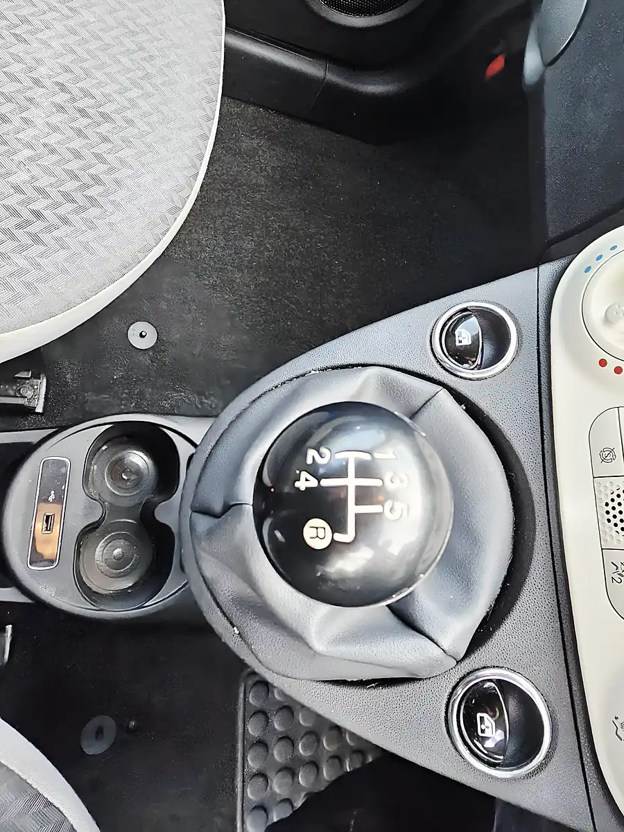 Used 2019 Fiat 500 Pop Grey - Interior and Exterior details 10