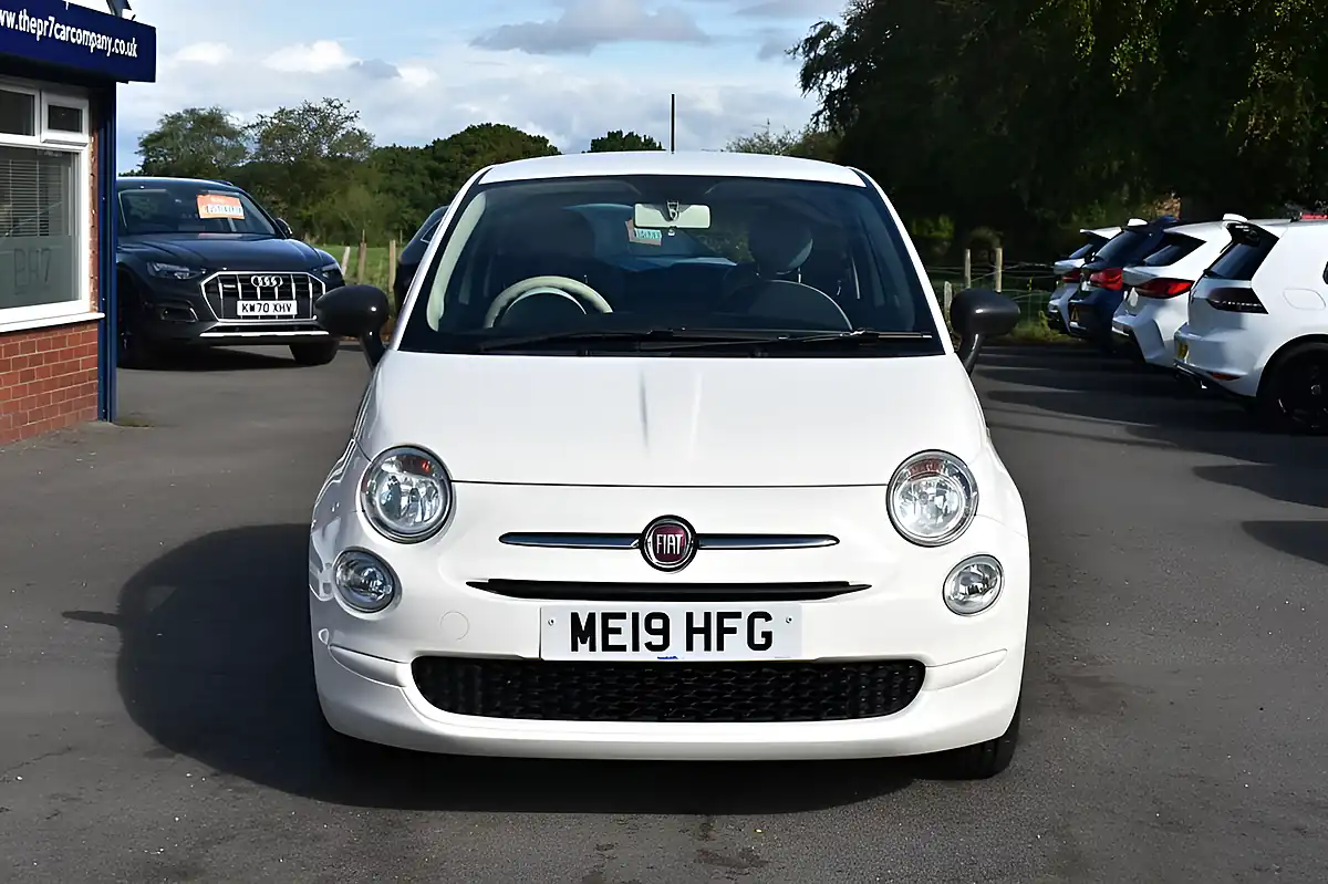 Used 2019 Fiat 500 Pop White - Interior and Exterior details 3