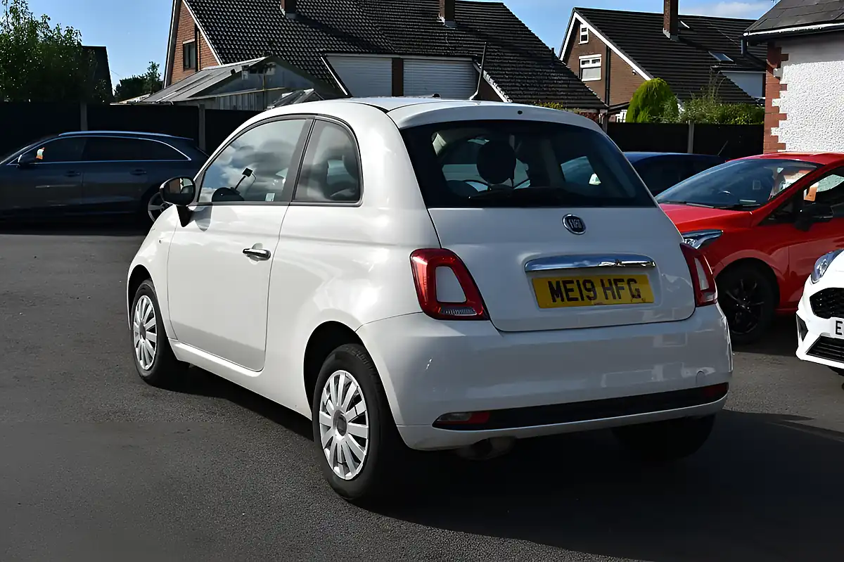 Used 2019 Fiat 500 Pop White - Interior and Exterior details 6
