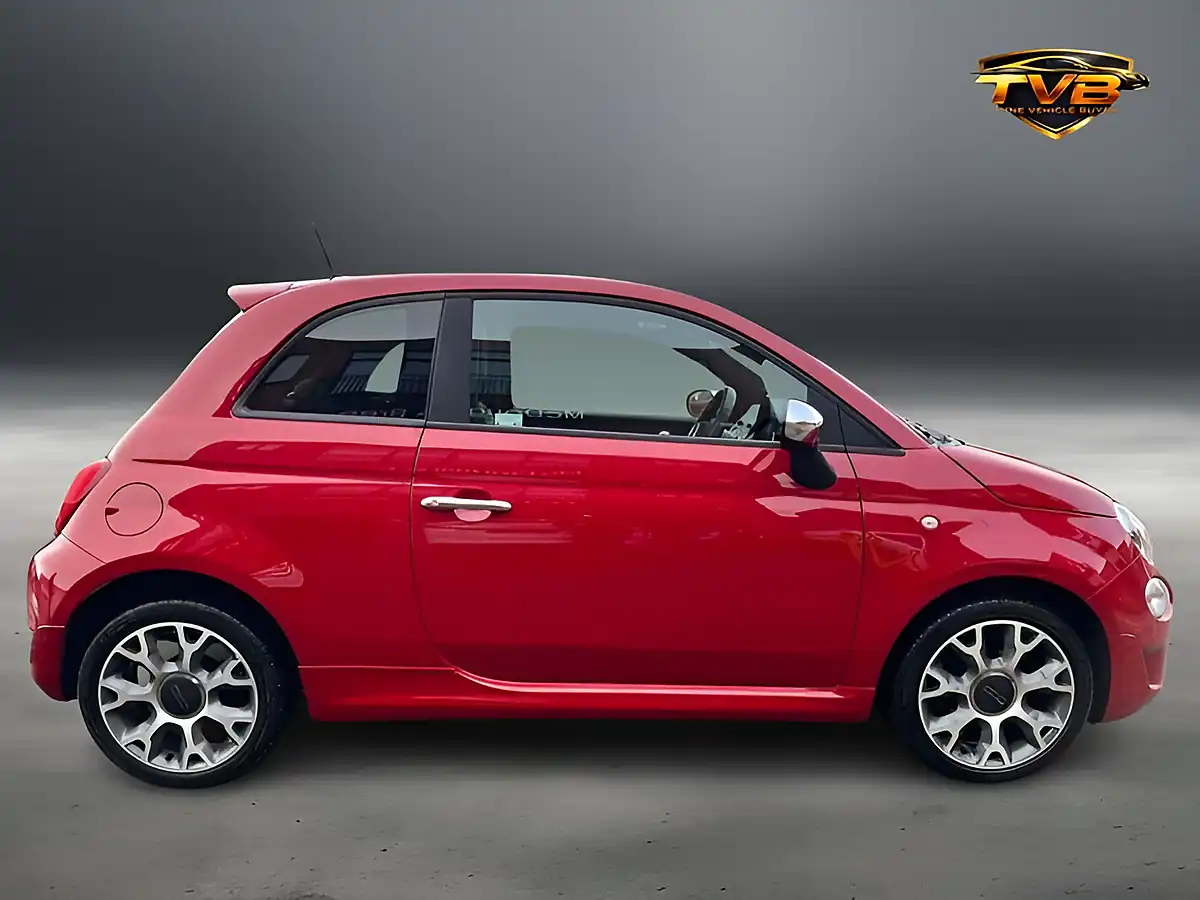 Used 2019 Fiat 500 Rockstar Pasodoble Red - Interior and Exterior details 2