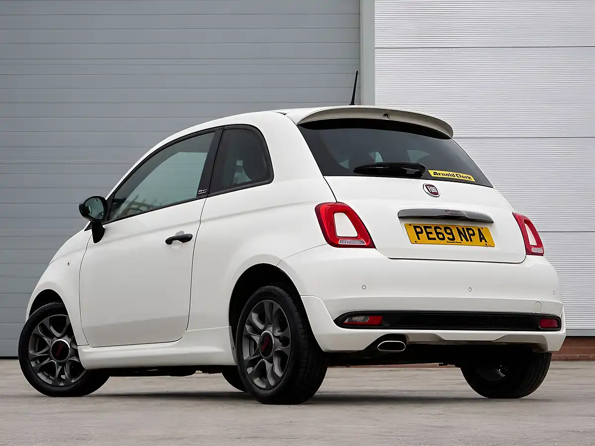 Used 2019 Fiat 500 S Bossa Nova White - Interior and Exterior details 3