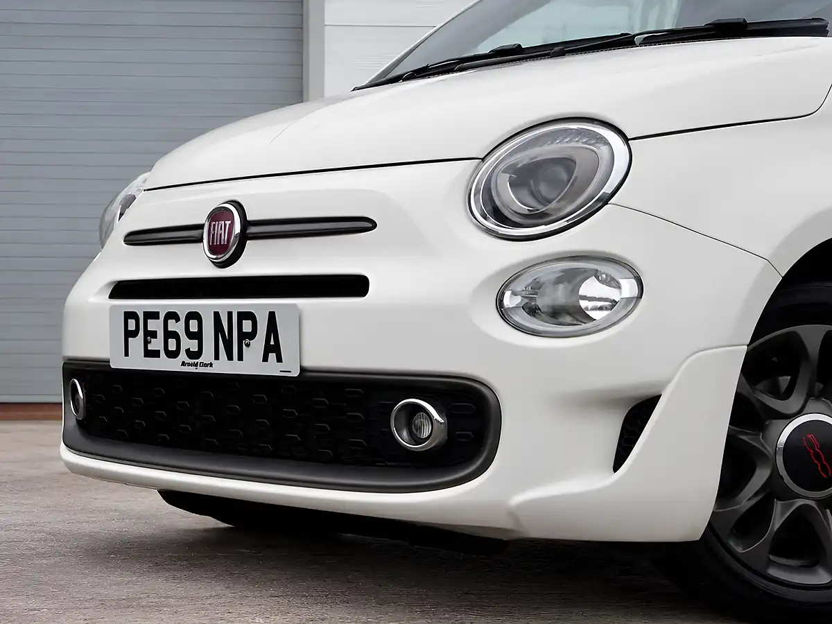 Used 2019 Fiat 500 S Bossa Nova White - Interior and Exterior details 6
