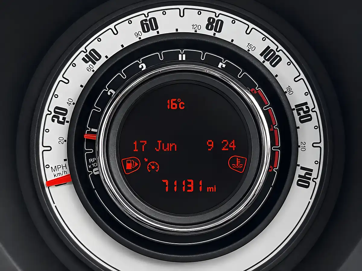 Used 2019 Fiat 500 S Red - Interior and Exterior details 20