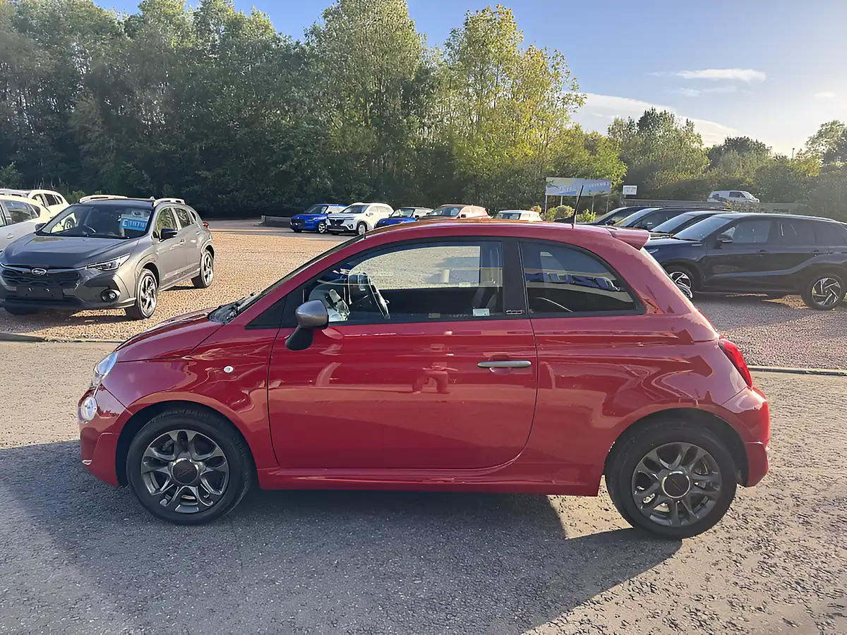 Used 2019 Fiat 500 S Red - Interior and Exterior details 4