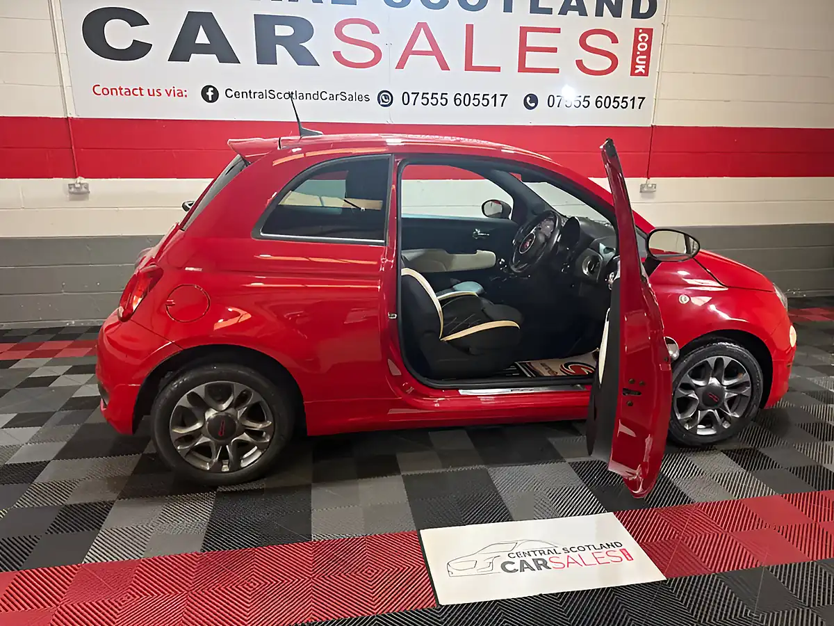 Used 2019 Fiat 500 S Red - Interior and Exterior details 14