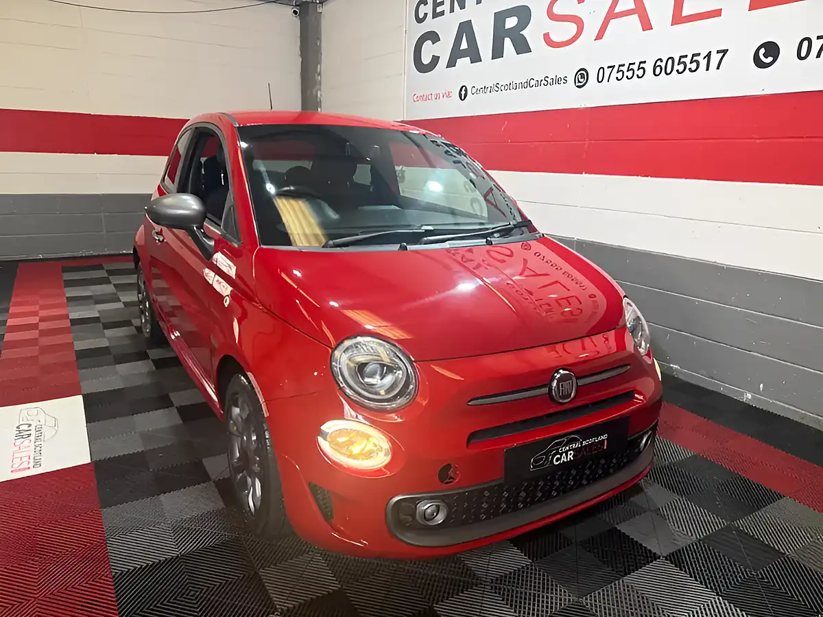 Used 2019 Fiat 500 S Red - Interior and Exterior details 5