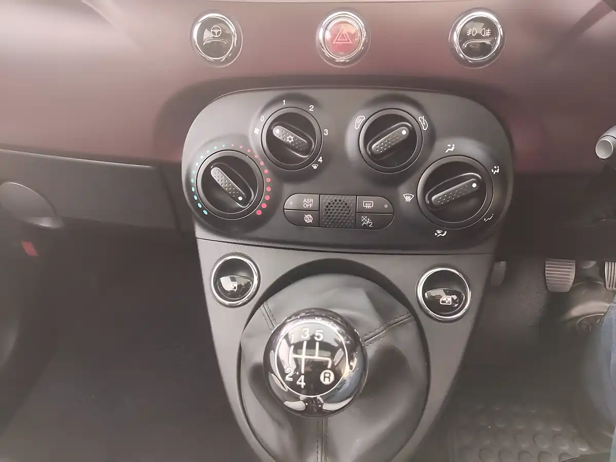 Used 2019 Fiat 500 Star White - Interior and Exterior details 15