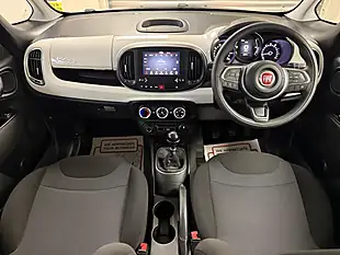 Used 2019 Fiat 500L City Cross Blue - Interior and Exterior details 12