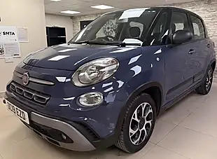Used 2019 Fiat 500L City Cross Blue - Interior and Exterior details 2