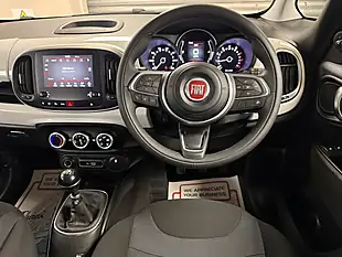 Used 2019 Fiat 500L City Cross Blue - Interior and Exterior details 6