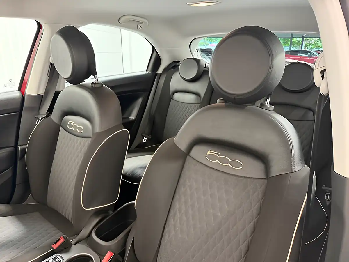 Used 2019 Fiat 500x City Cross Passione Red - Interior and Exterior details 10