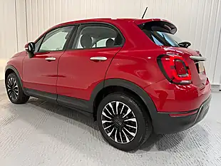 Used 2019 Fiat 500x City Cross Passione Red - Interior and Exterior details 5