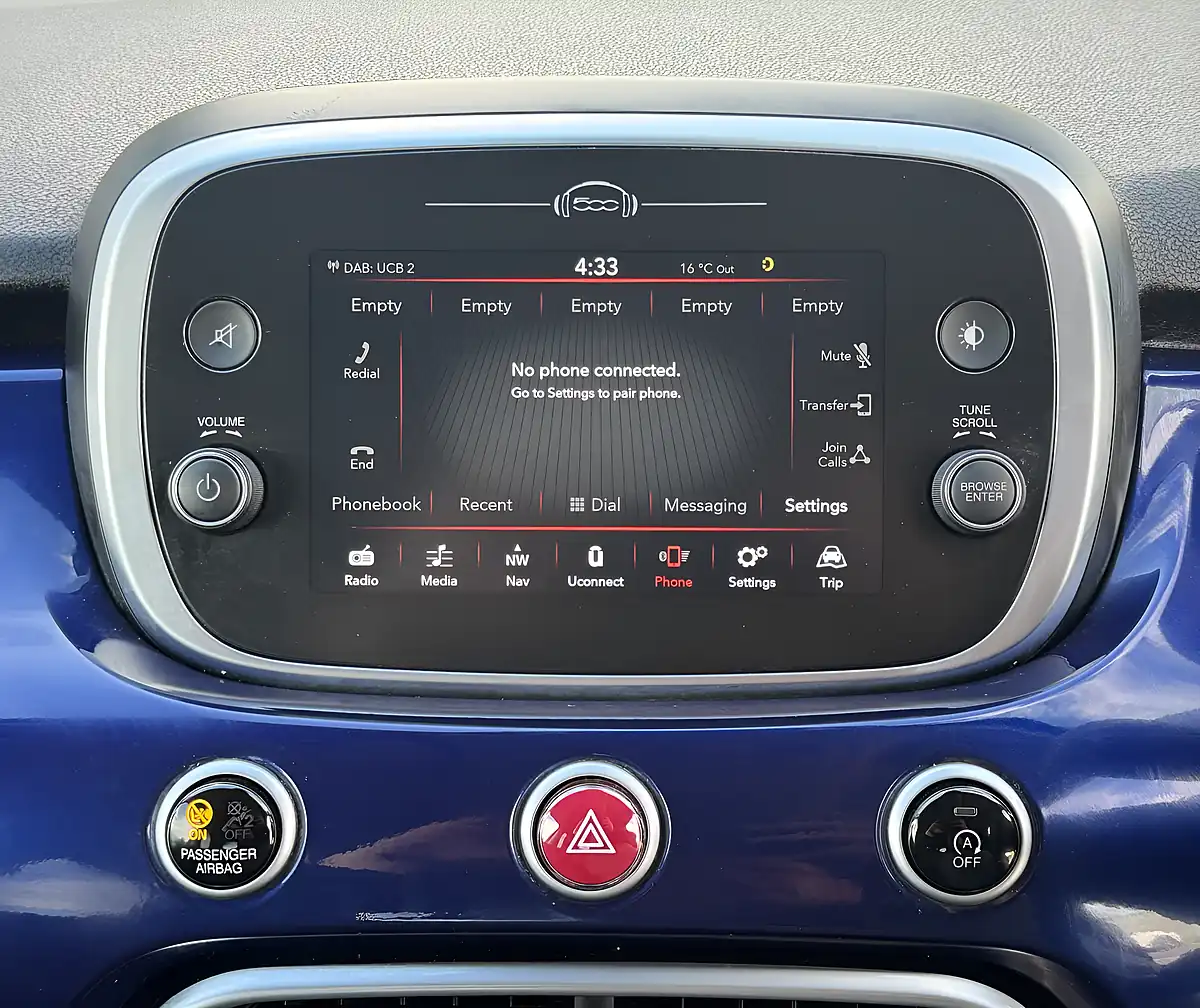 Used 2019 Fiat 500X Cross Plus Blue - Interior and Exterior details 16