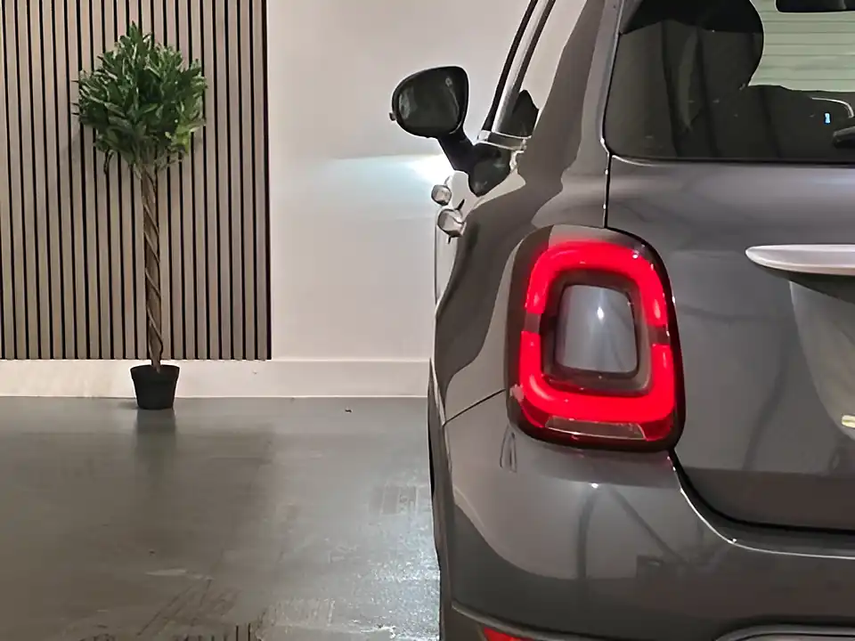 Used 2019 Fiat 500X Cross Plus Grey - Interior and Exterior details 17