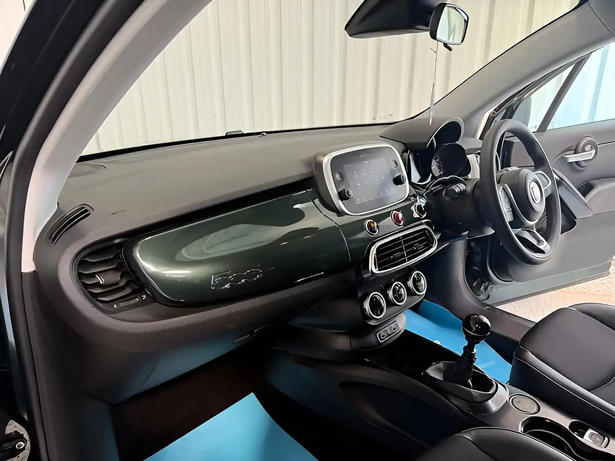 Used 2019 Fiat 500X Cross Plus Techno Green - Interior and Exterior details 10