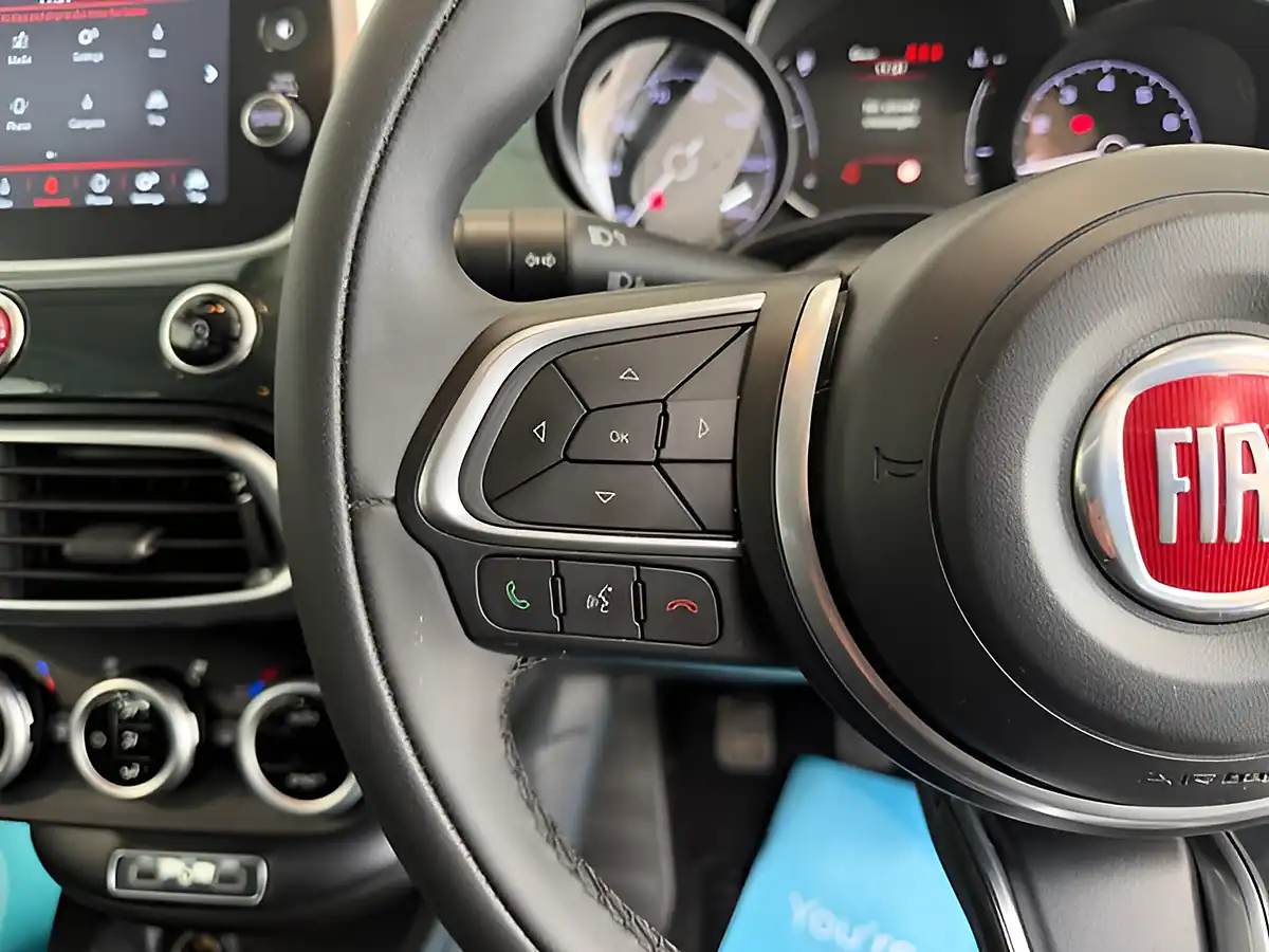 Used 2019 Fiat 500X Cross Plus Techno Green - Interior and Exterior details 15