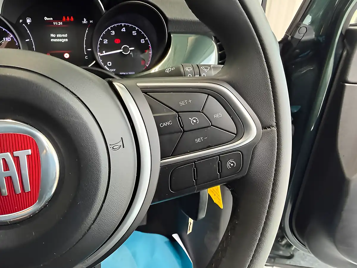 Used 2019 Fiat 500X Cross Plus Techno Green - Interior and Exterior details 16