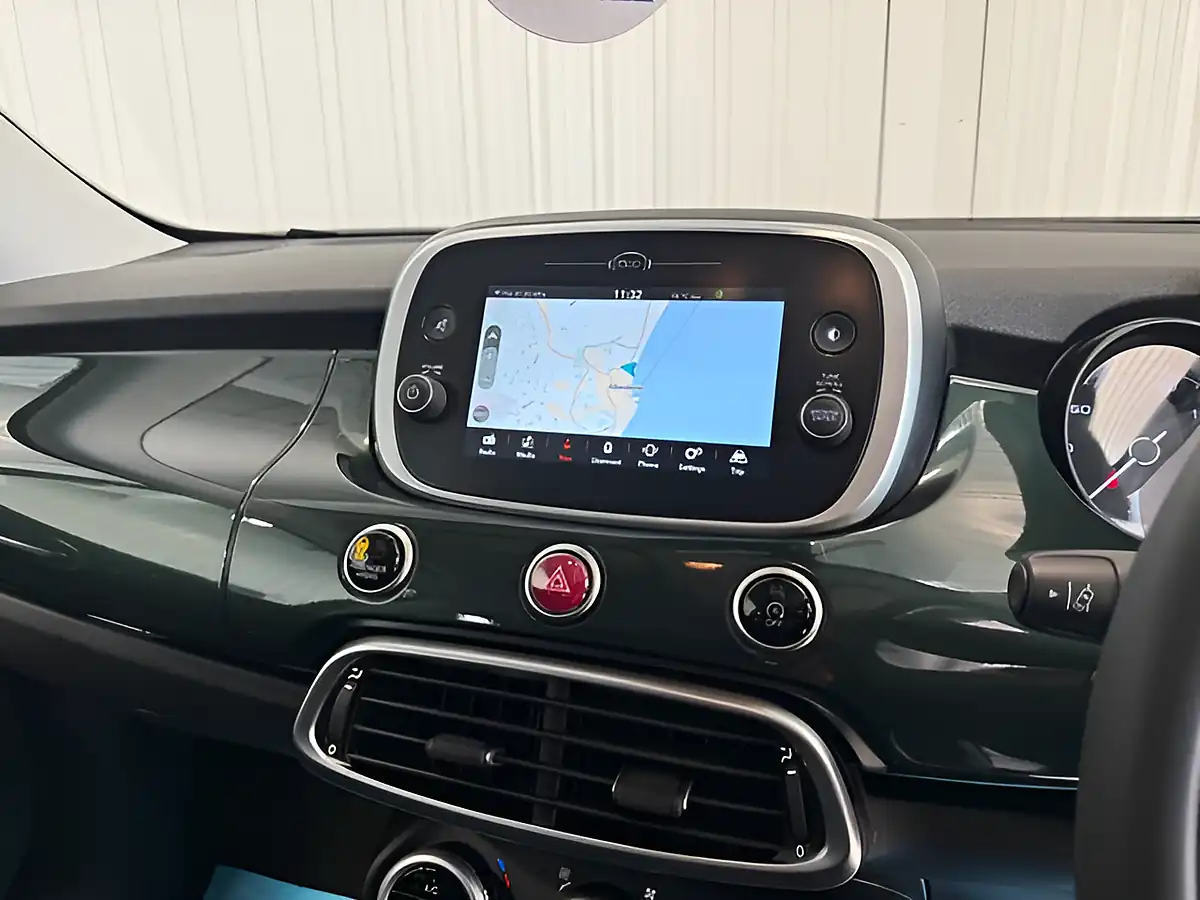 Used 2019 Fiat 500X Cross Plus Techno Green - Interior and Exterior details 17