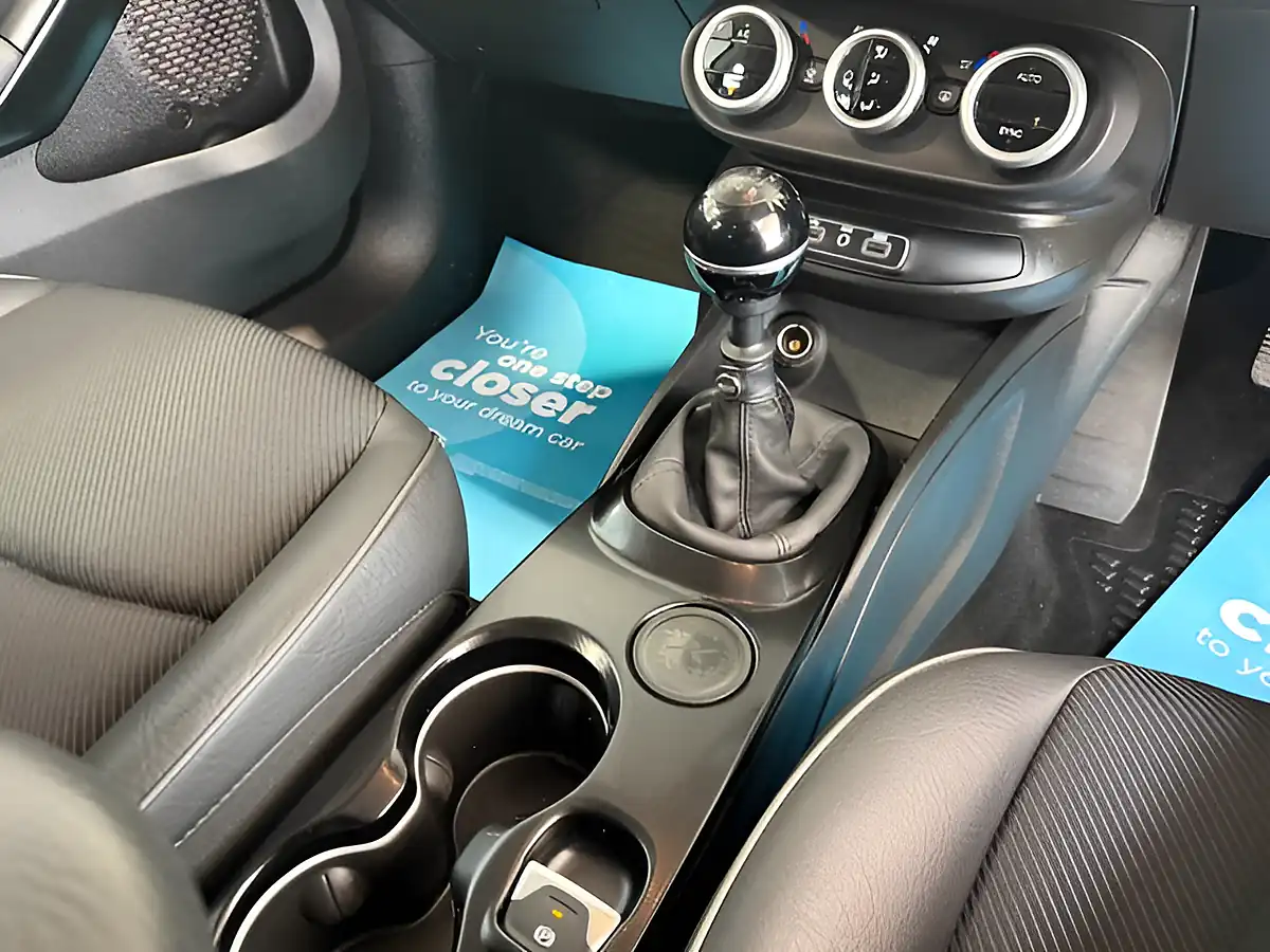 Used 2019 Fiat 500X Cross Plus Techno Green - Interior and Exterior details 20