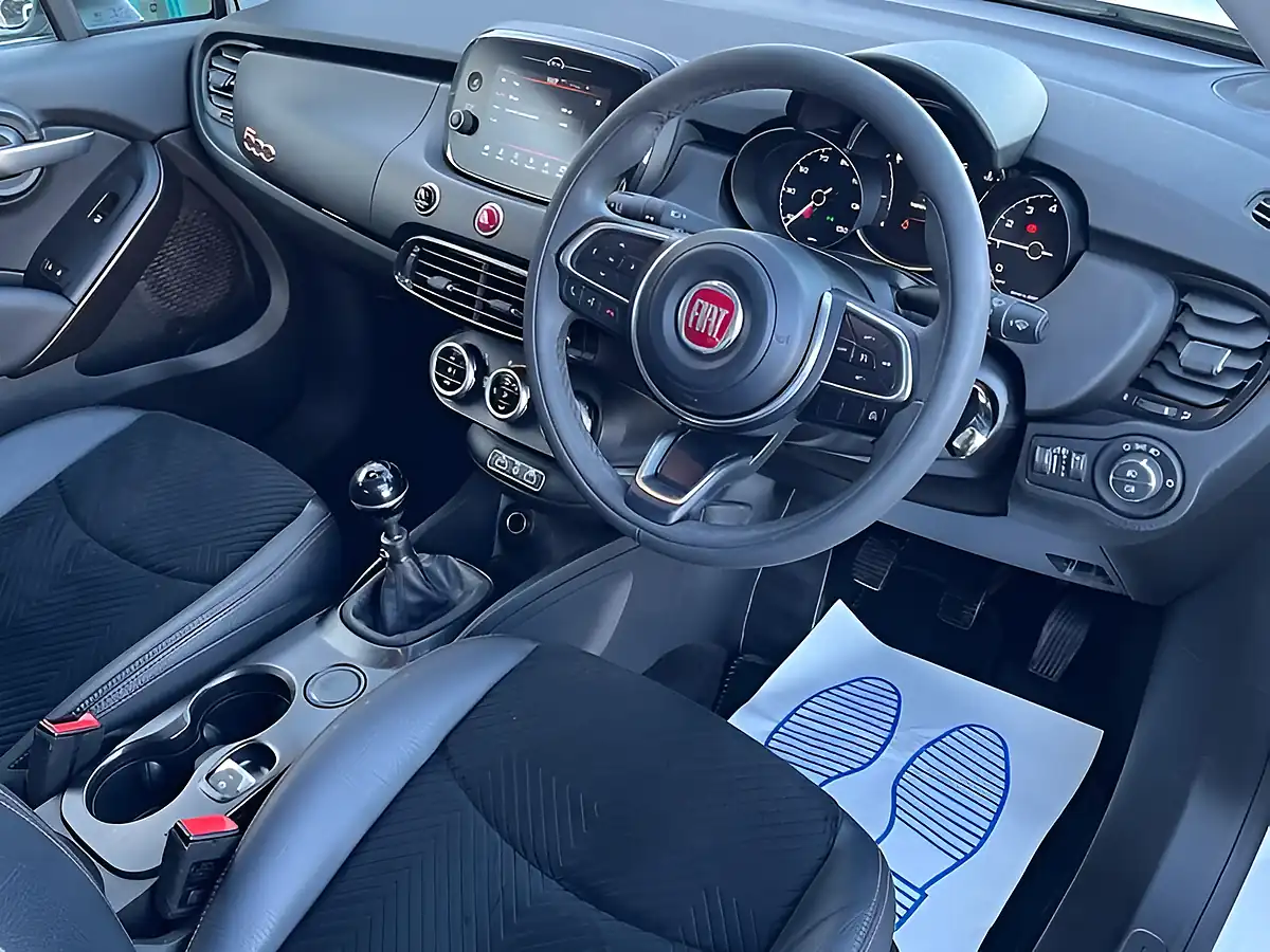 Used 2019 Fiat 500X S-Design White - Interior and Exterior details 13