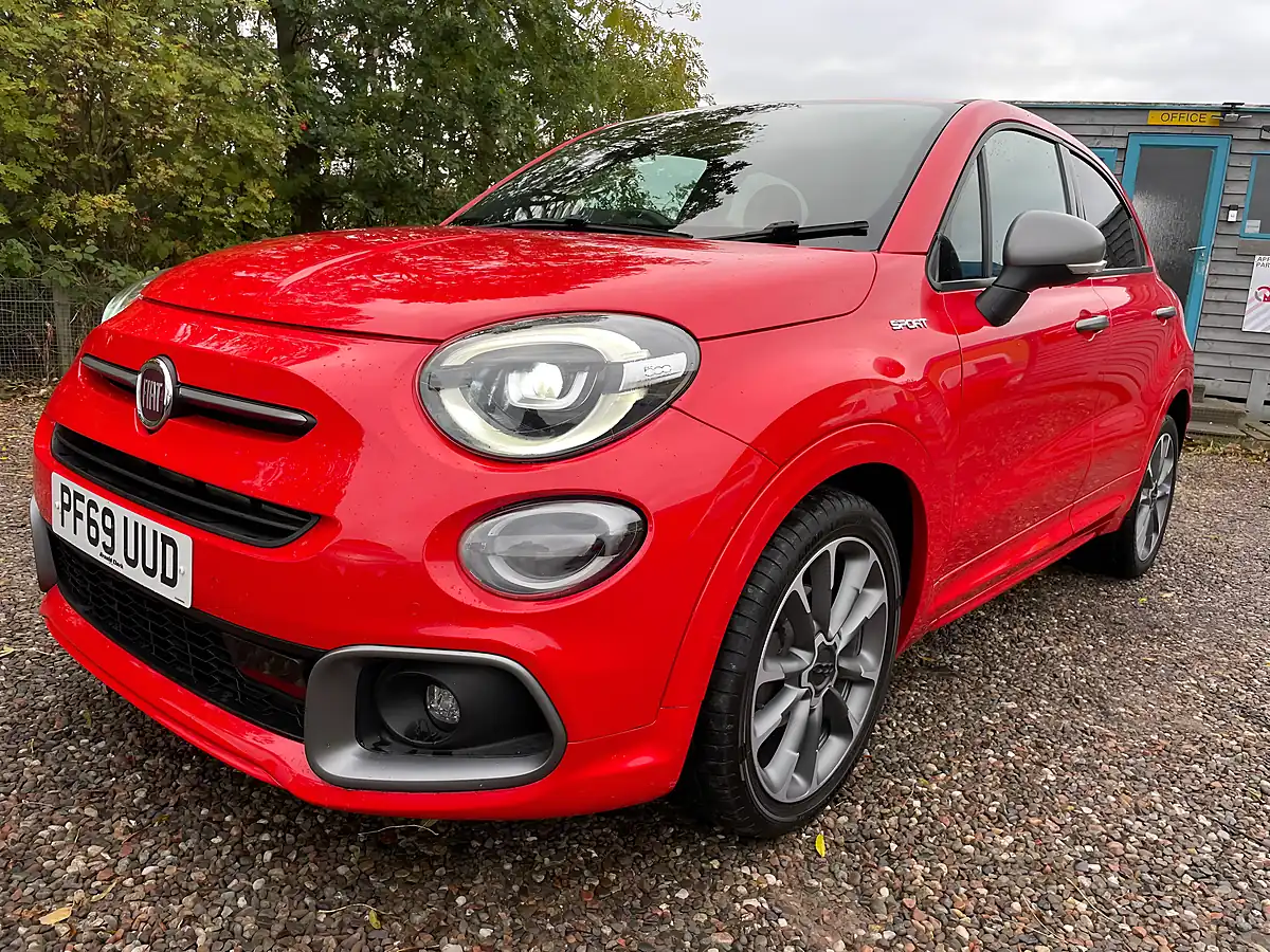 Used 2019 Fiat 500X Sport Red - Interior and Exterior details 2