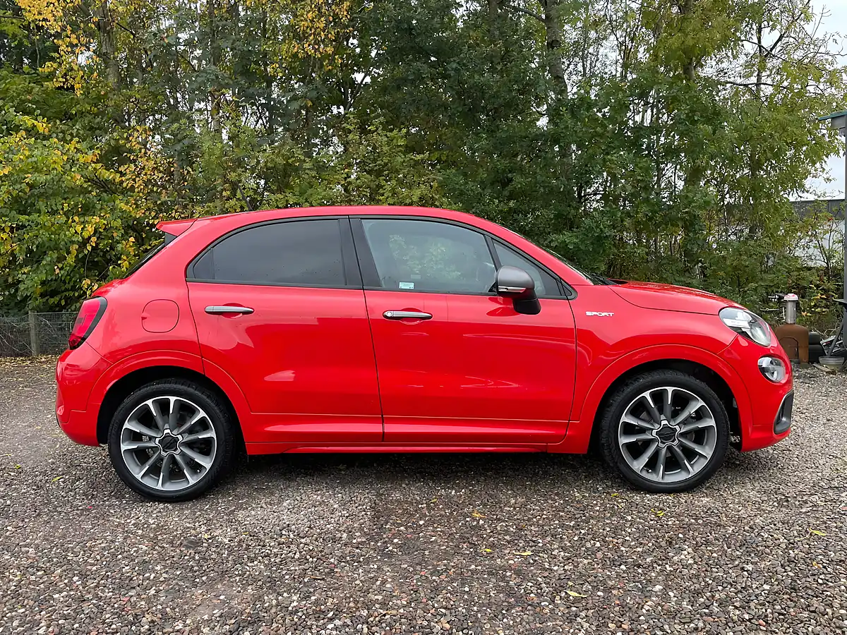 Used 2019 Fiat 500X Sport Red - Interior and Exterior details 5